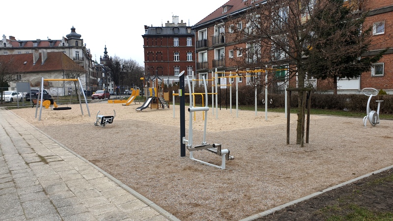 Krosna park 03 19 2